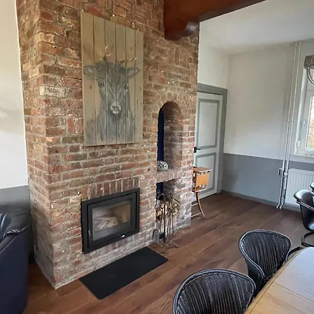 Luxe Familiehuis Voor 12 Personen, 6 Slaapkamers Met Eigen Badkamer, Luxe Keuken, Jetstreambad En Infrarood Sauna En 1 Ha Tuin In Vijlen, Zuid-limburg *